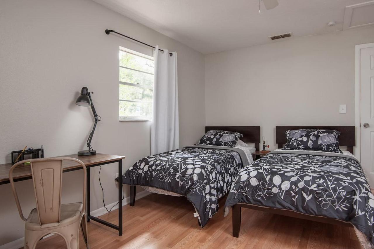 **Tampa Urban Convenience ** Villa Luaran gambar